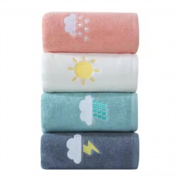 Soft terry Embroidery Cartoon 100% cotton 34*74cm Hand Face Towels for Bathroom